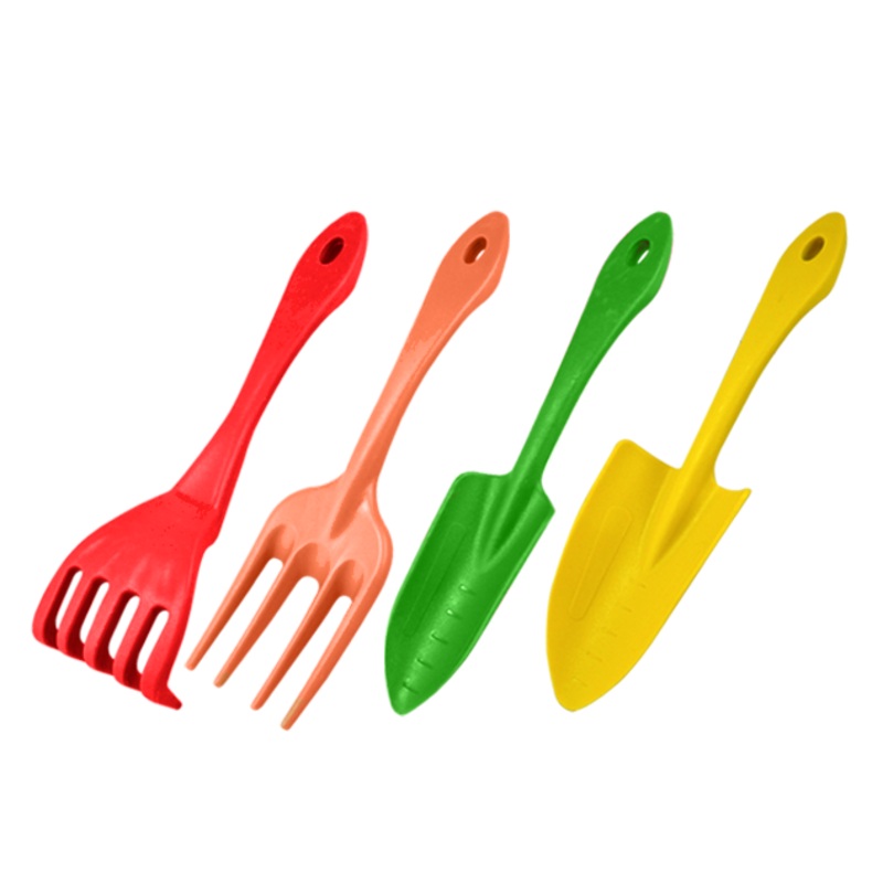 Gardening tool set