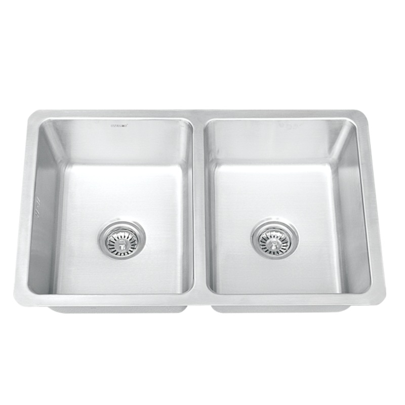 Undermount kitchen sink