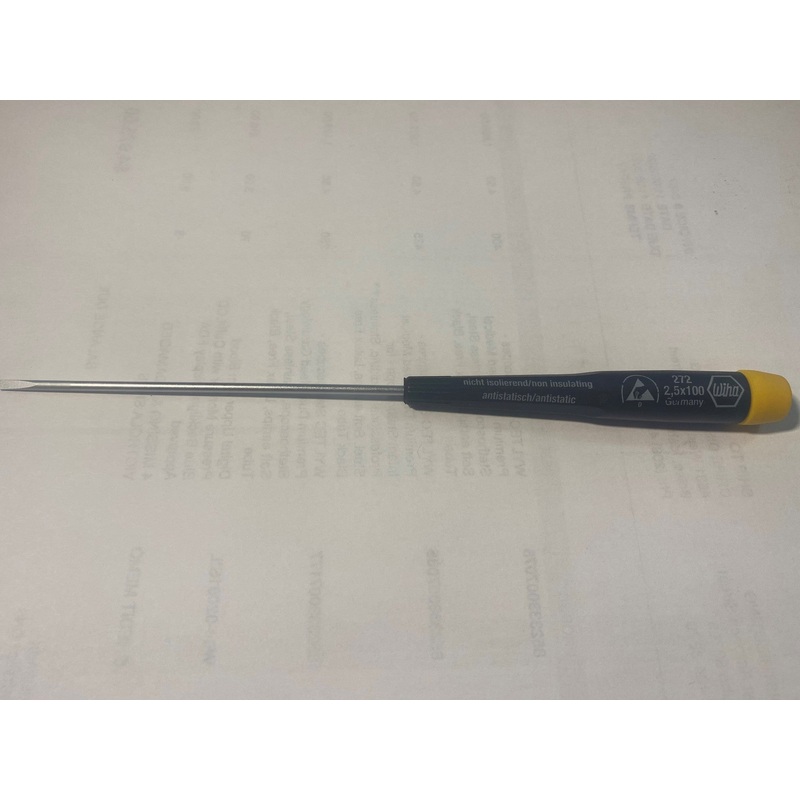 Wiha 27227 Slotted Screwdriver Precision ESD Safe Dissipative Handle 2.5 x 100mm